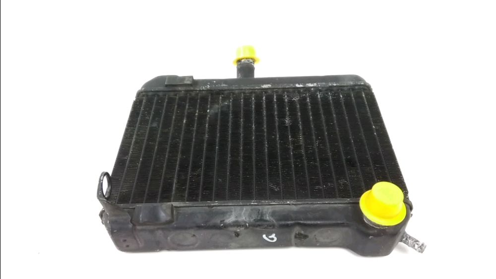 Radiateur eau gauche