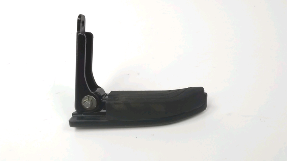 PLATINE ET REPOSE PIEDS ARRIERE DROIT