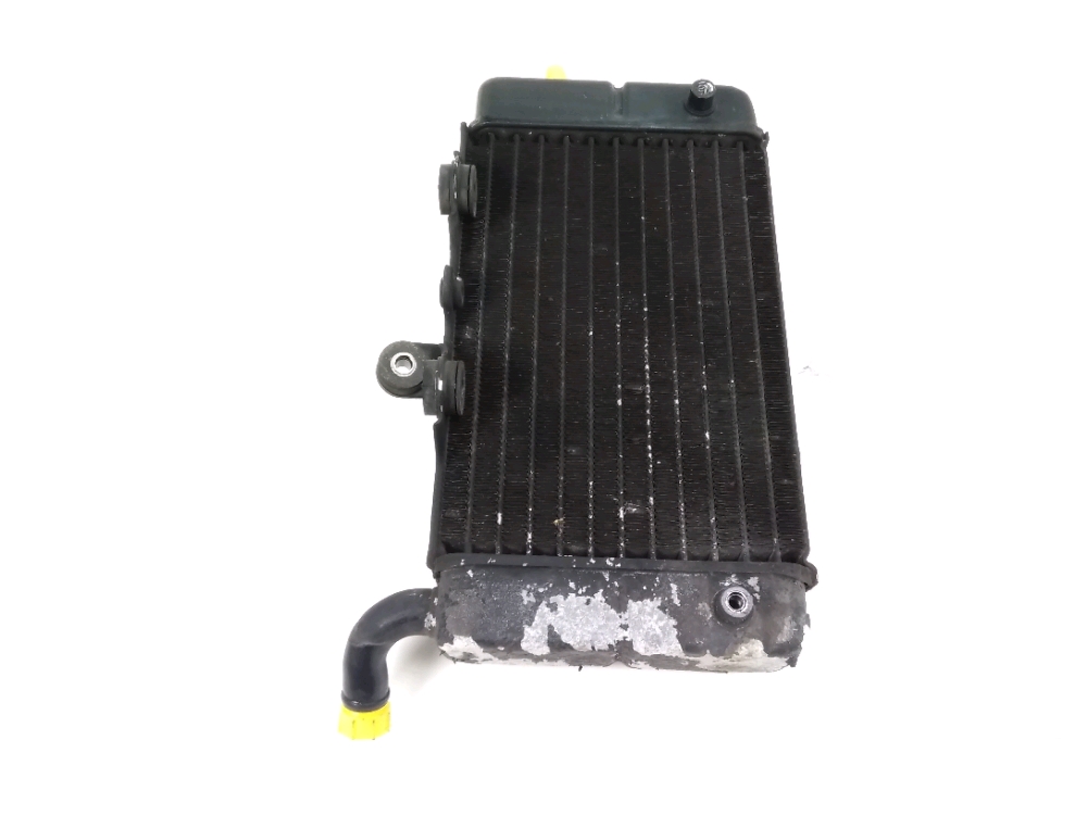 RADIATEUR EAU GAUCHE