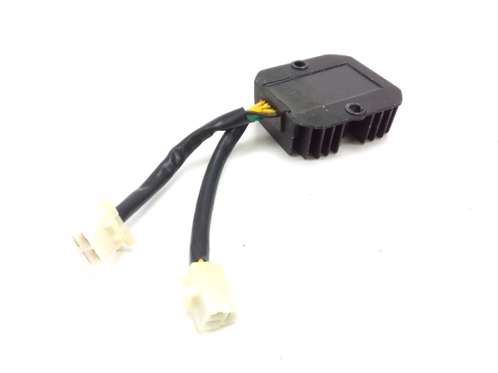 REGULATEUR DE TENSION
