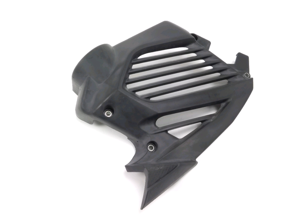 GRILLE DE RADIATEUR