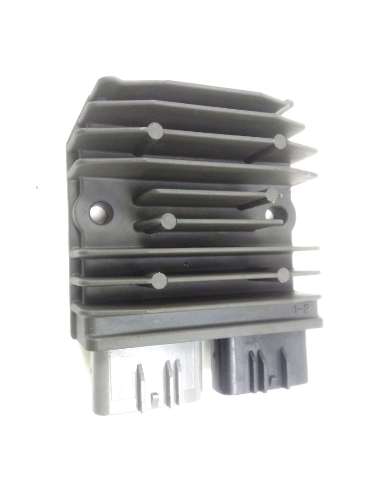 REGULATEUR DE TENSION
