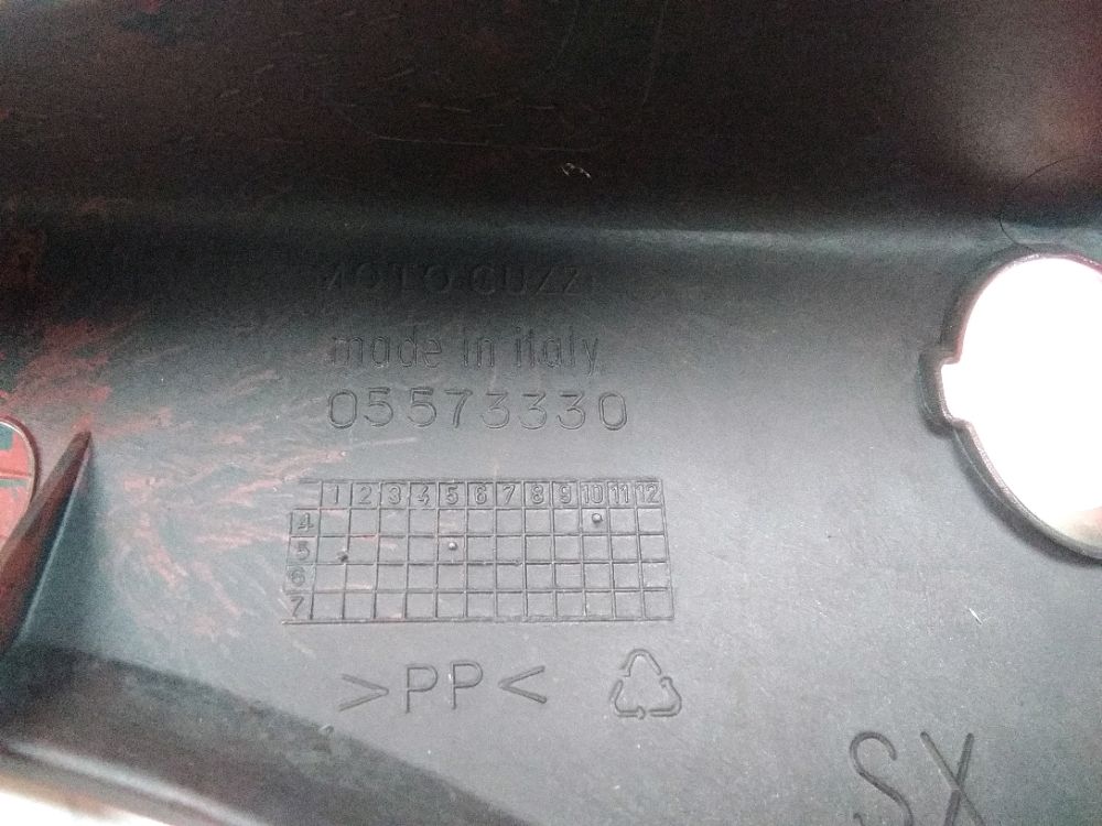 CARENAGE ARRIERE GAUCHE