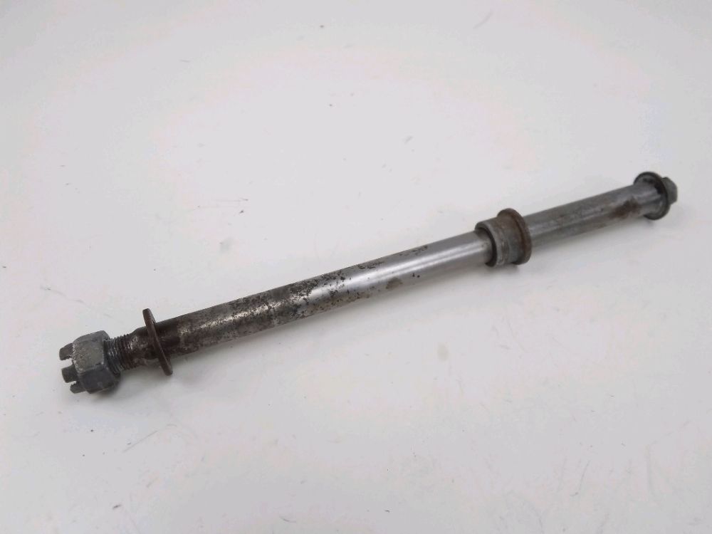 AXE DE ROUE ARRIERE