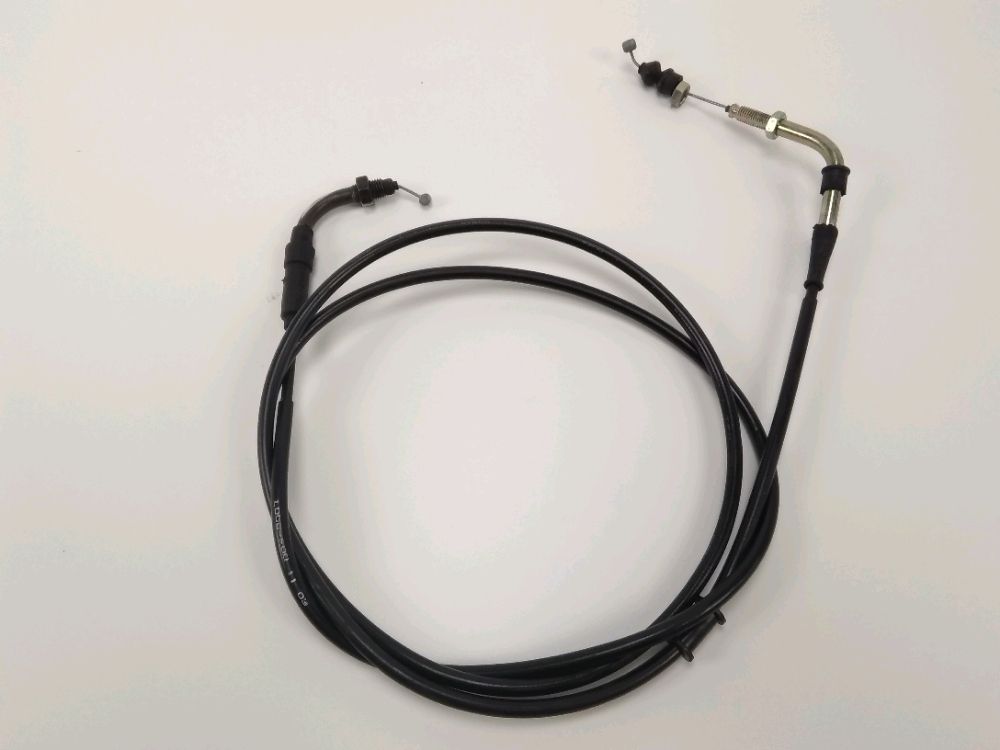 Cable d'accelerateur