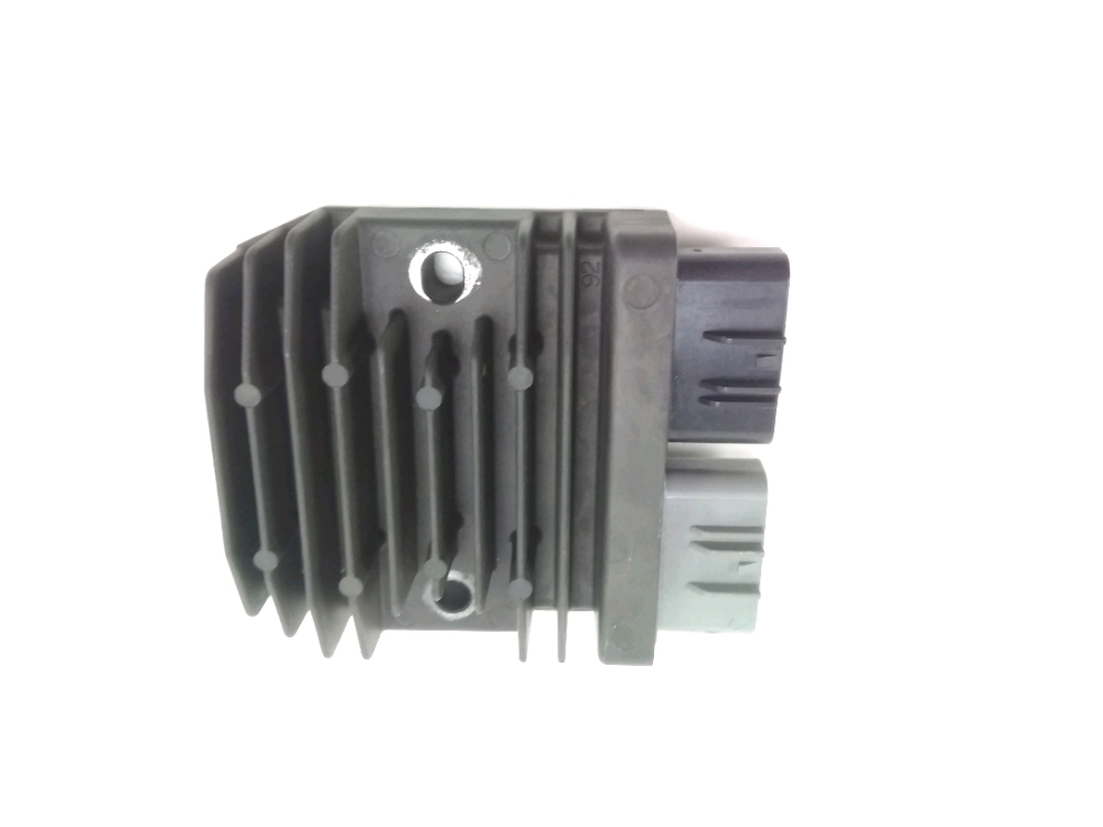 REGULATEUR DE TENSION