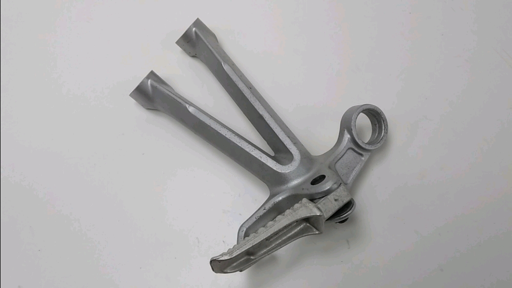 Platine arriere droite complete