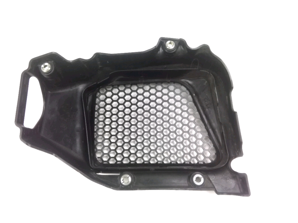 GRILLE DE RADIATEUR