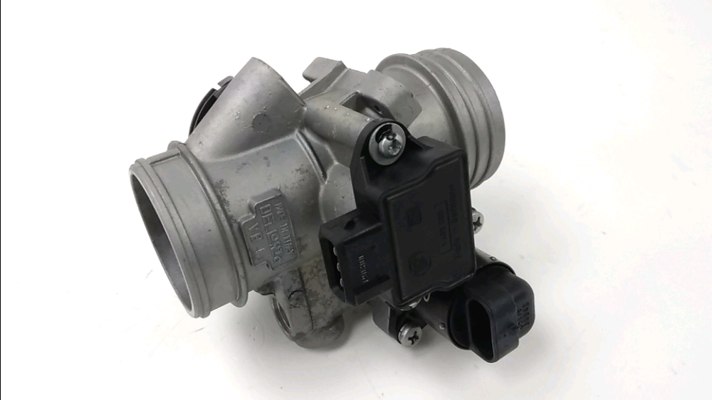 Corps d'injection droit