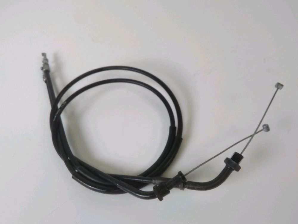 CABLE D'ACCELERATEUR
