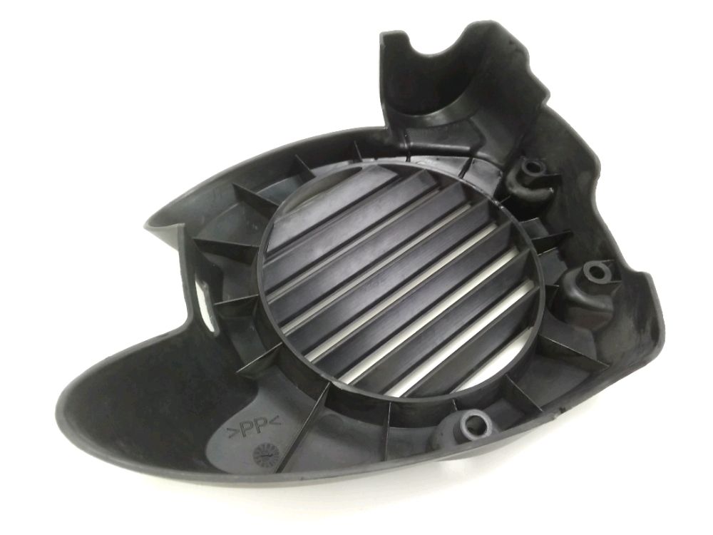 GRILLE DE RADIATEUR