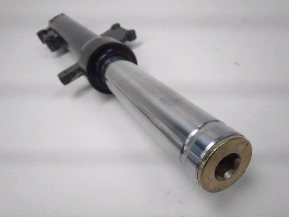TUBE DE FOURCHE GAUCHE