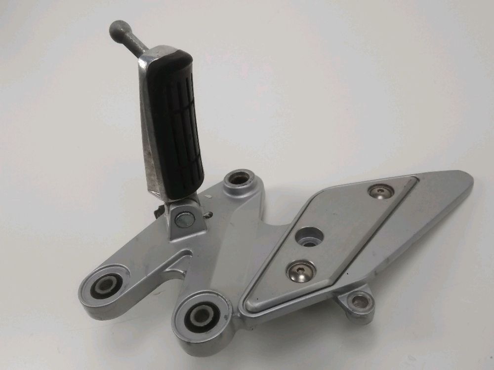 Platine avant droite complete