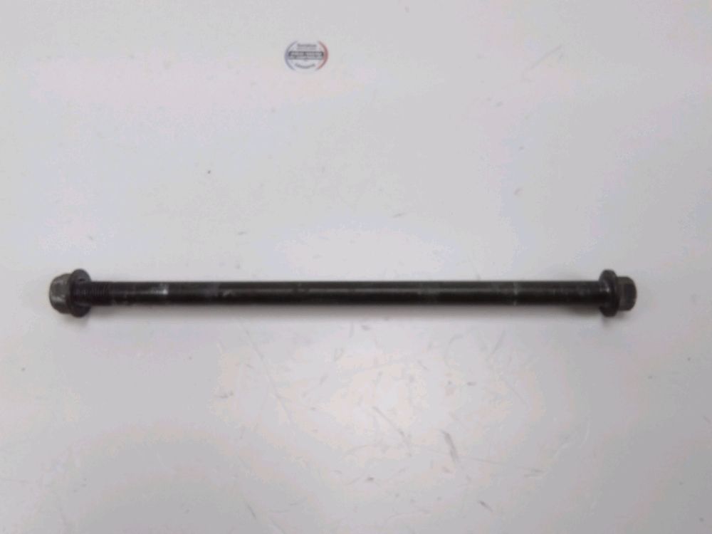 Axe de roue avant