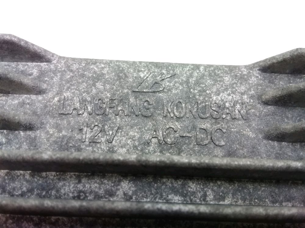REGULATEUR DE TENSION