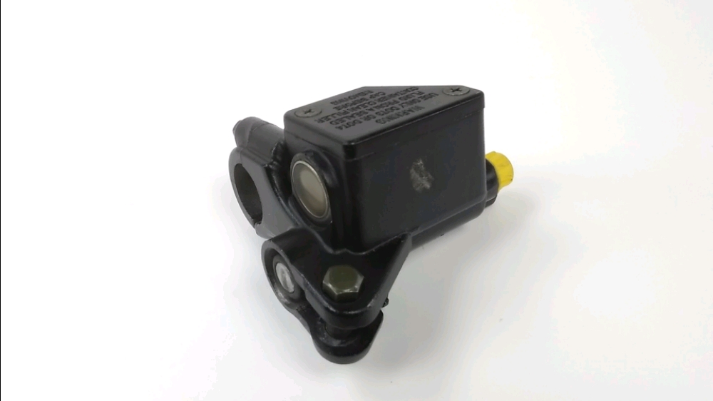 Maitre cylindre frein av complet