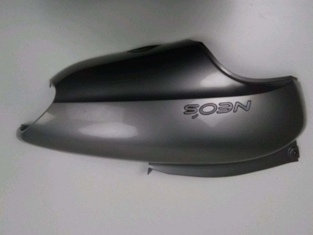 Carenage arriere droit