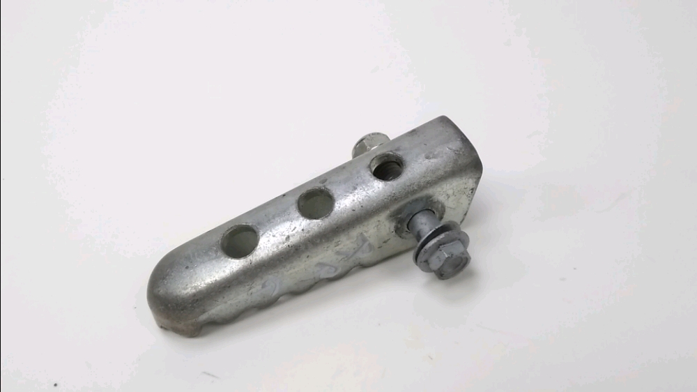 Repose pieds arriere gauche