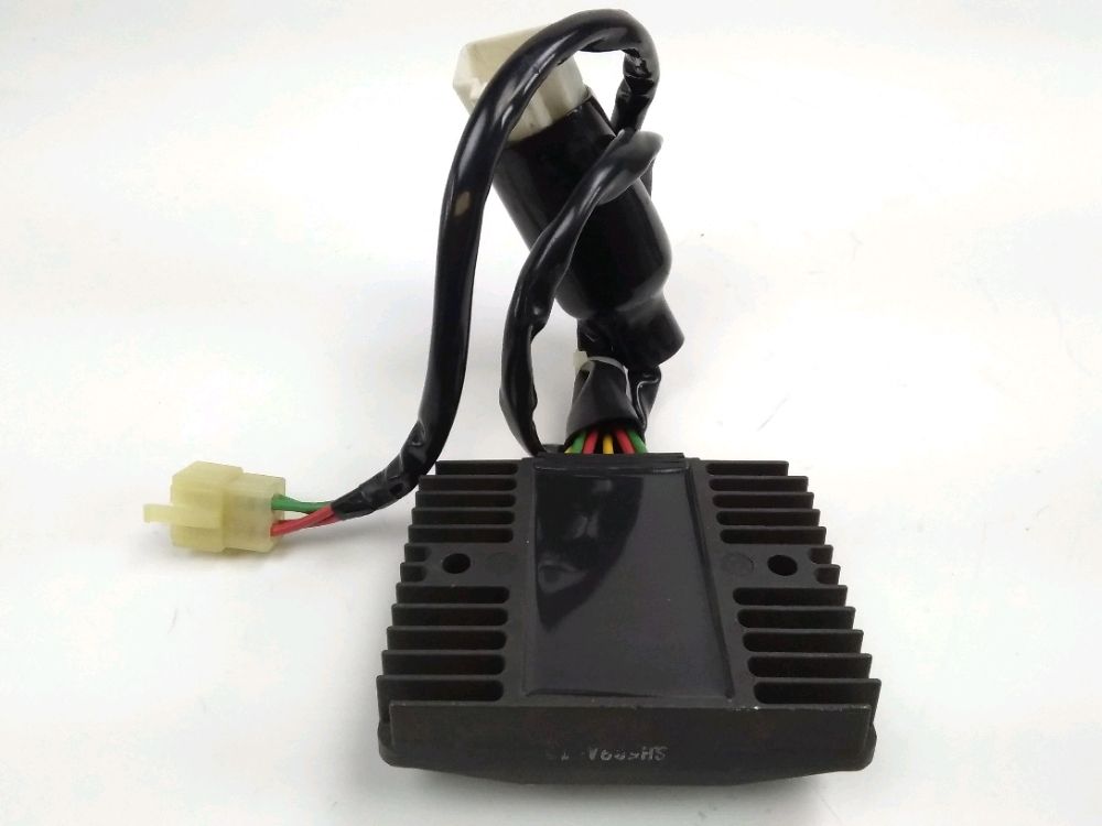 REGULATEUR DE TENSION