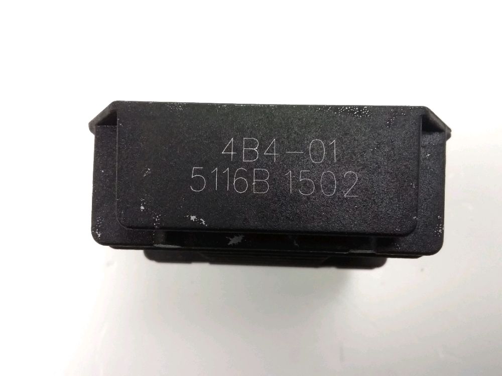 REGULATEUR DE TENSION