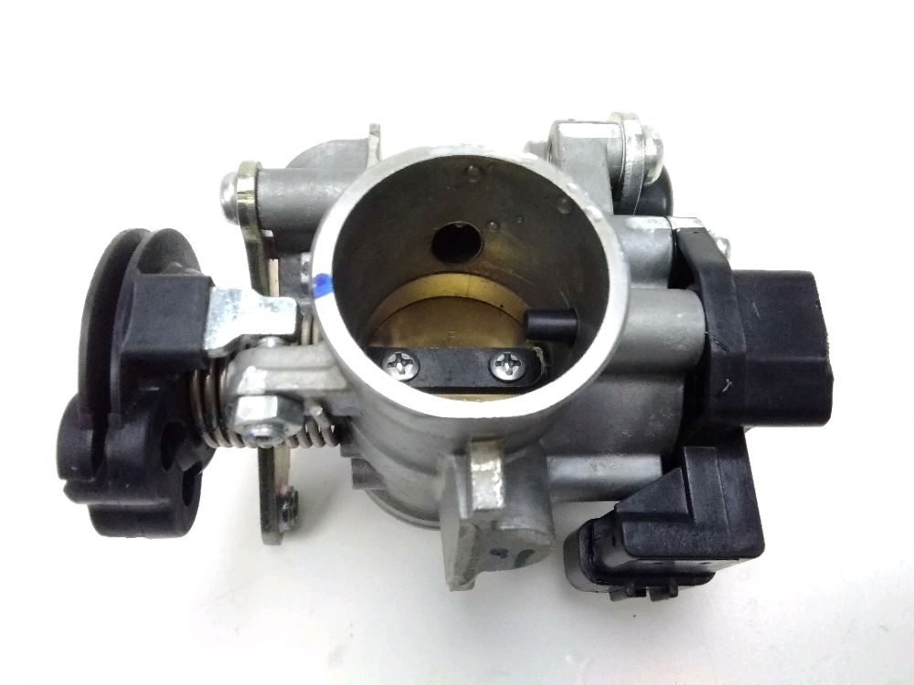 CORPS D'INJECTION DROIT
