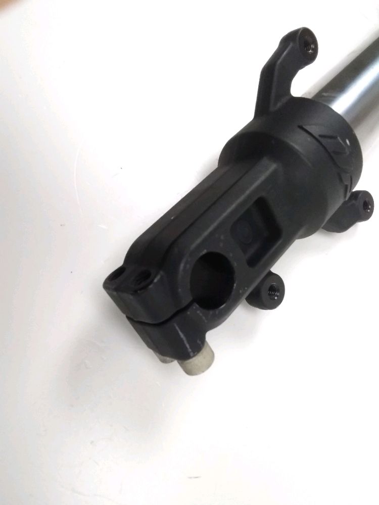 TUBE DE FOURCHE DROIT