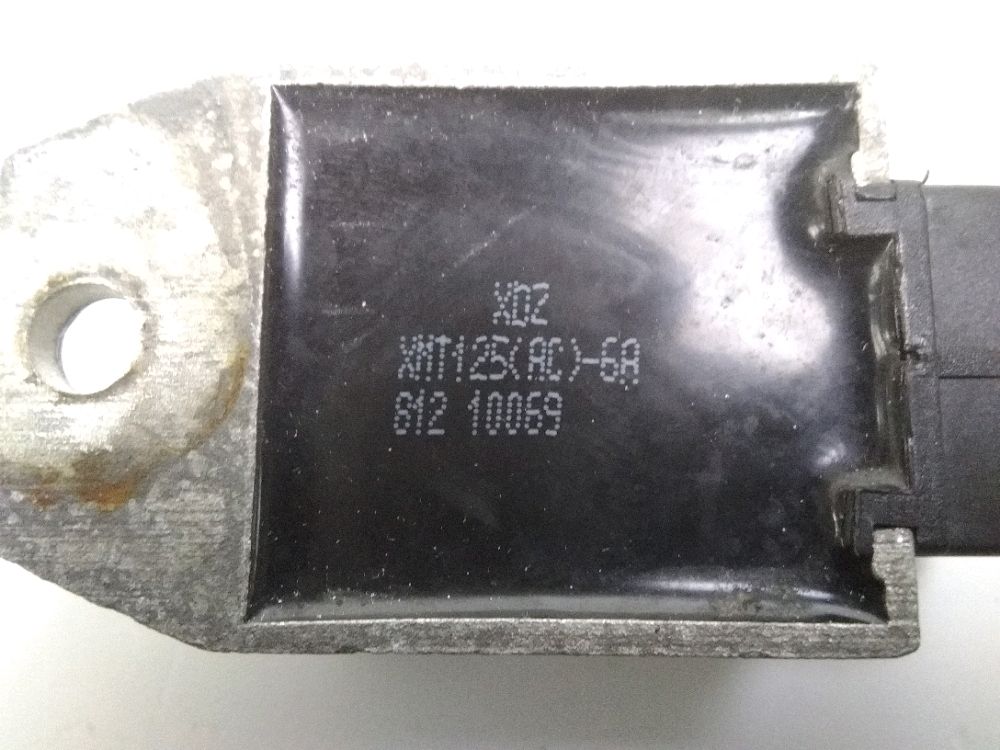 REGULATEUR DE TENSION