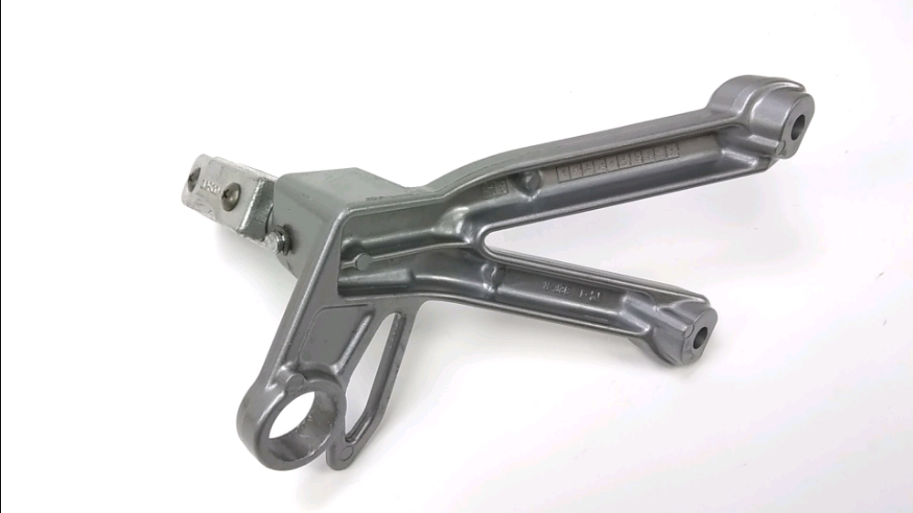 PLATINE ARRIERE DROITE COMPLETE