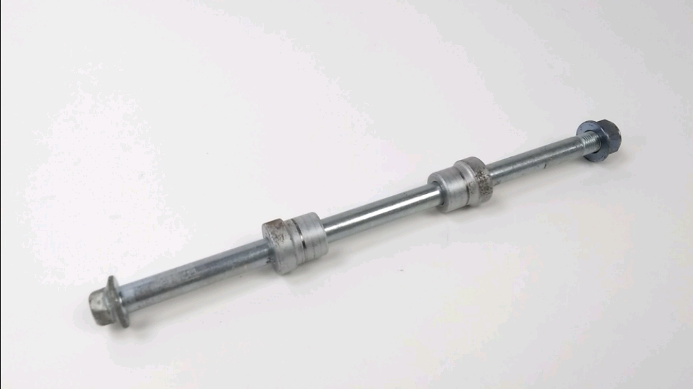 AXE DE ROUE AVANT