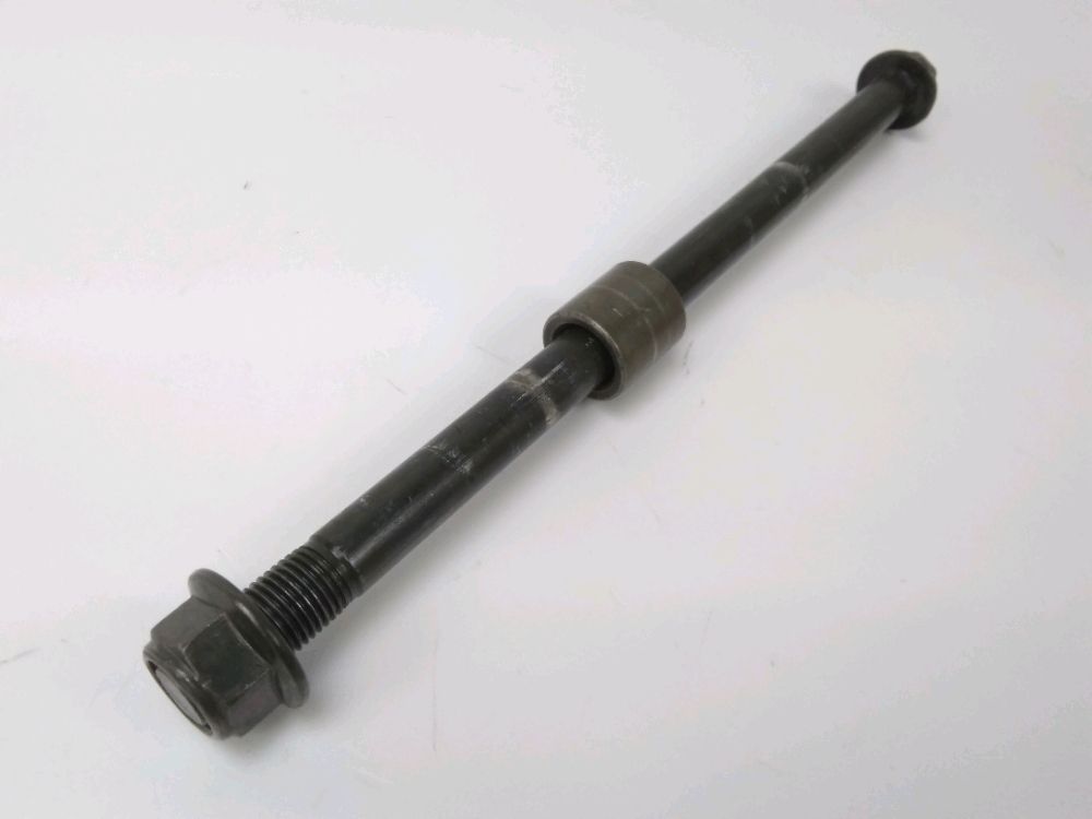 Axe de roue avant