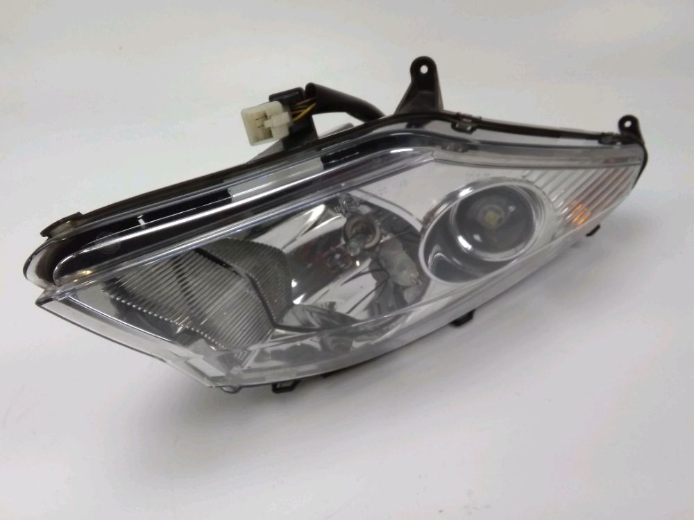 OPTIQUE AVANT GAUCHE