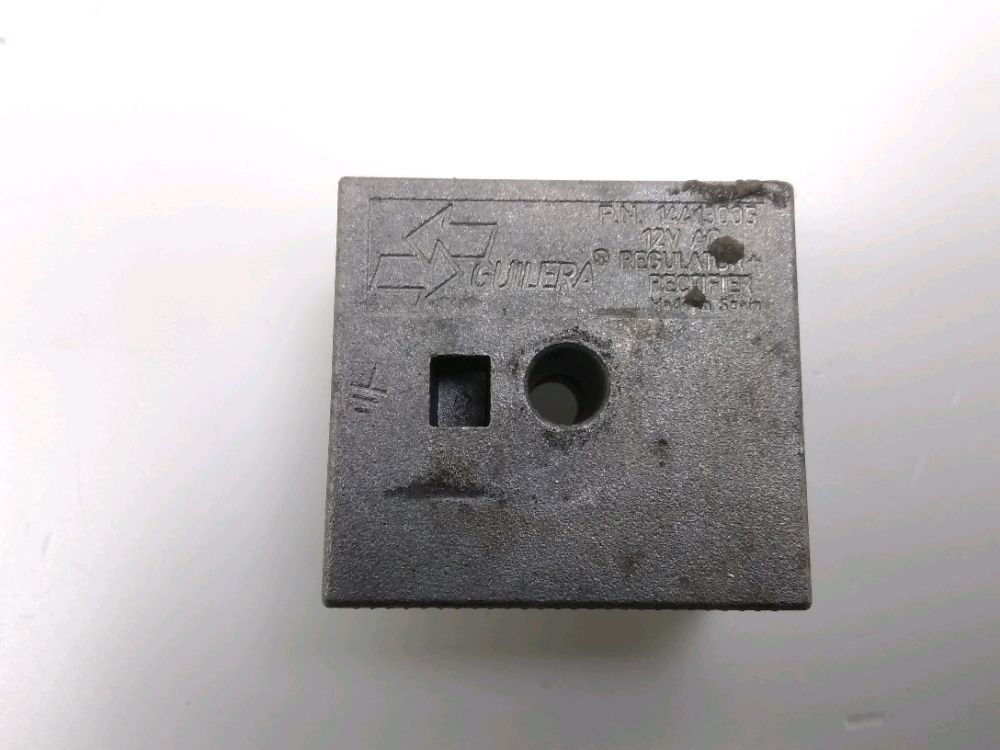 Regulateur de tension