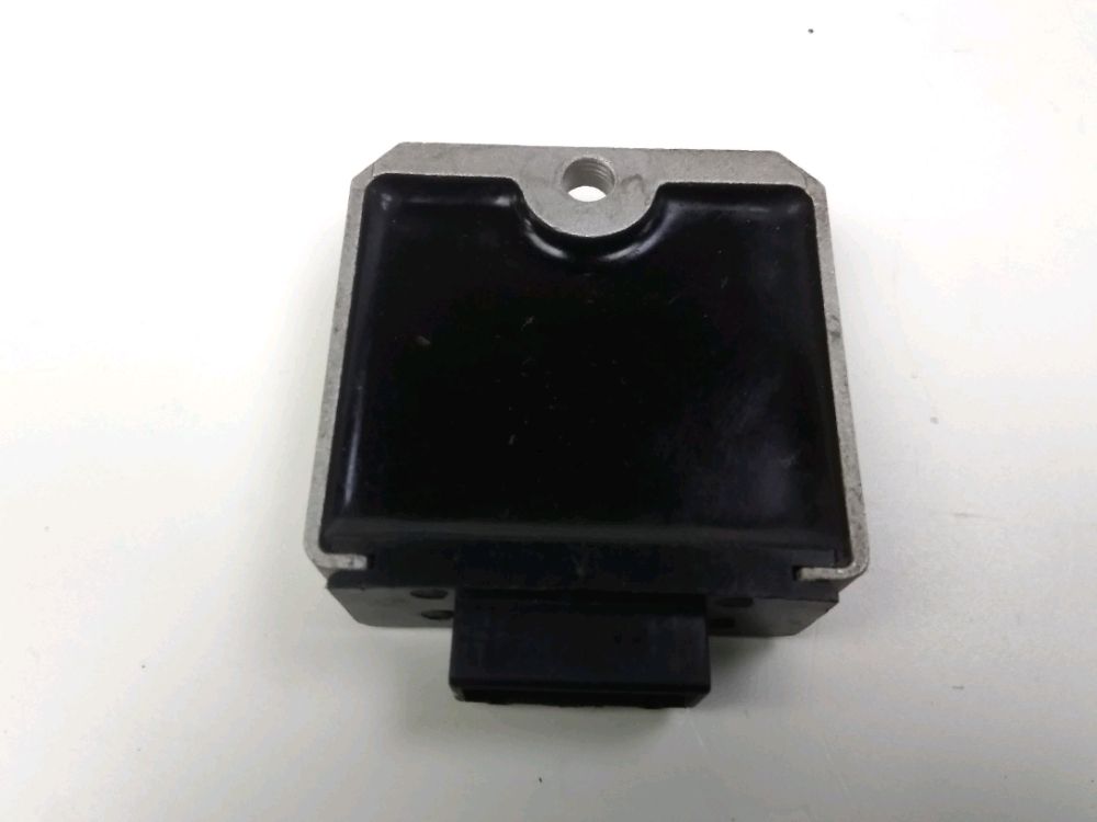 REGULATEUR DE TENSION