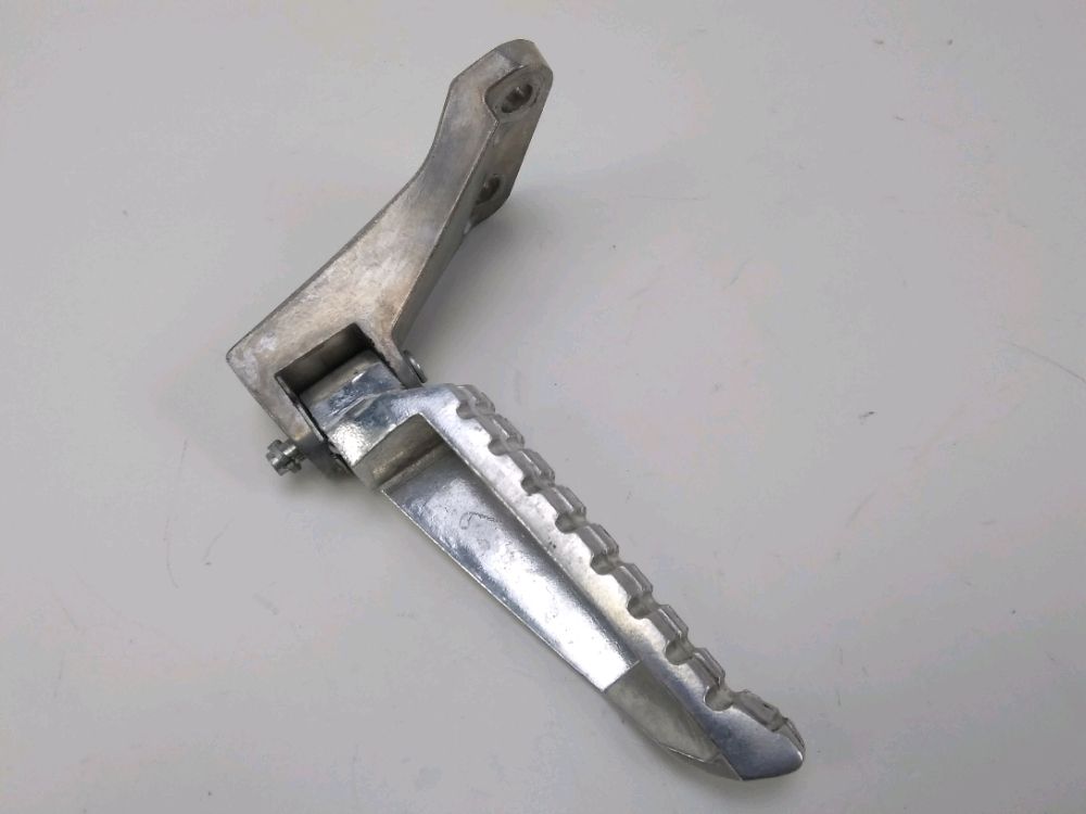 PLATINE ARRIERE DROITE COMPLETE