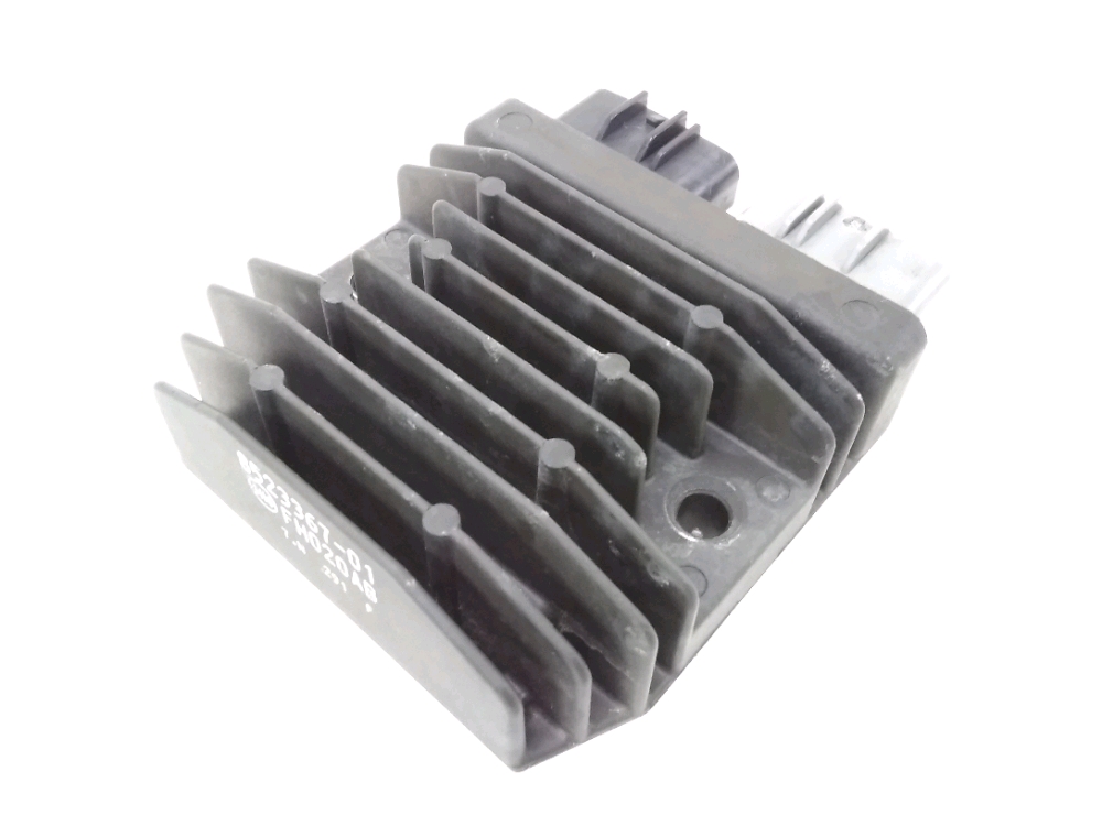 REGULATEUR DE TENSION
