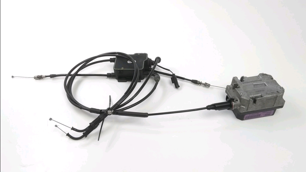 Cable d'accelerateur