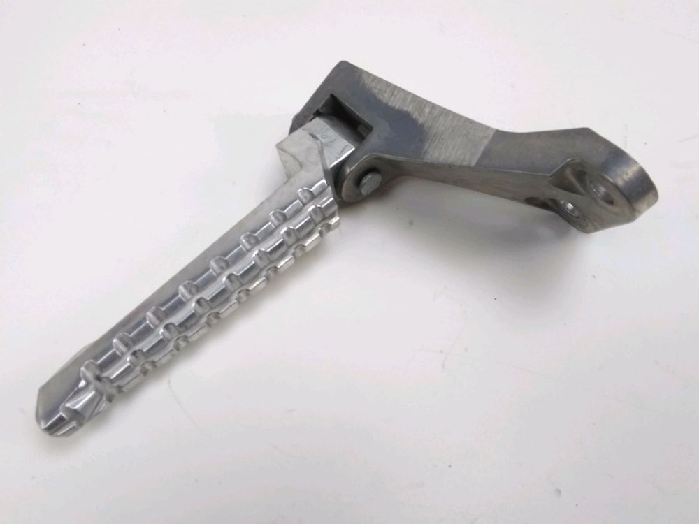 PLATINE ARRIERE DROITE COMPLETE