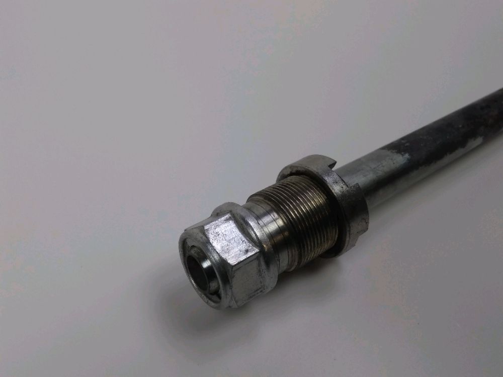AXE DE BRAS OSCILLANT