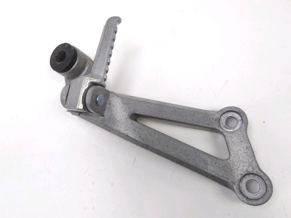 Platine arriere droite complete