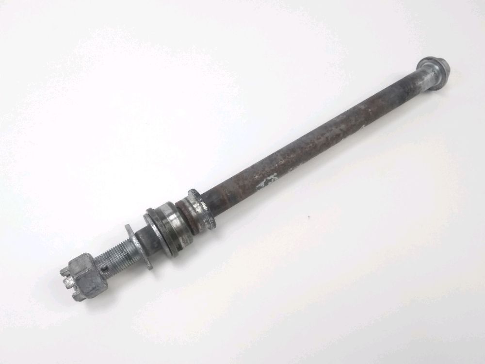 AXE DE ROUE ARRIERE