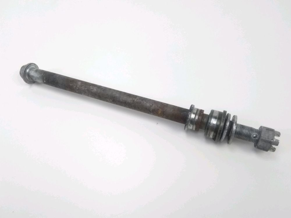 AXE DE ROUE ARRIERE