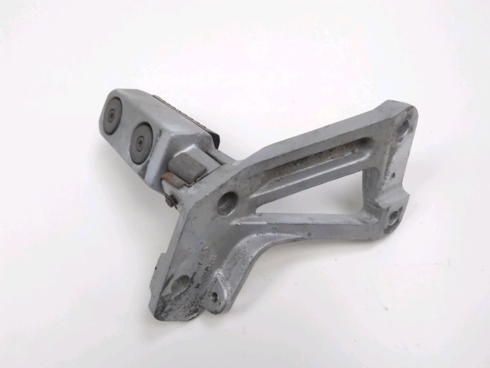 PLATINE ARRIERE DROITE COMPLETE