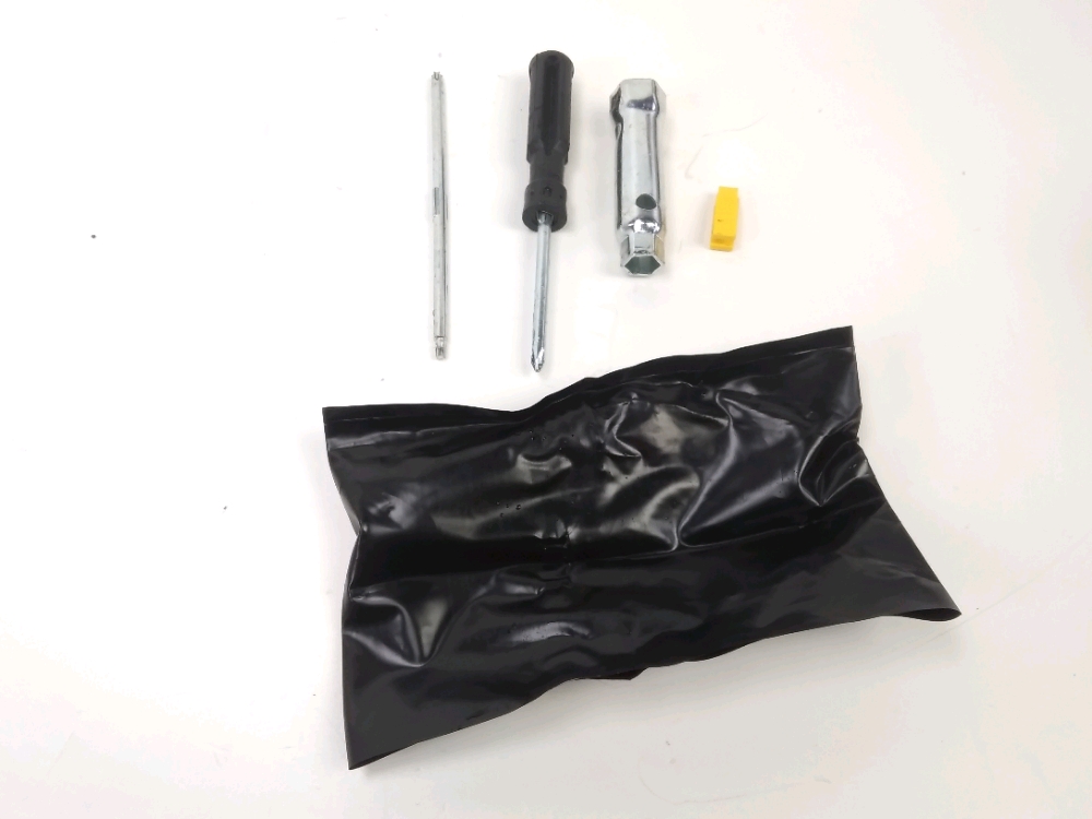 TROUSSE OUTIL