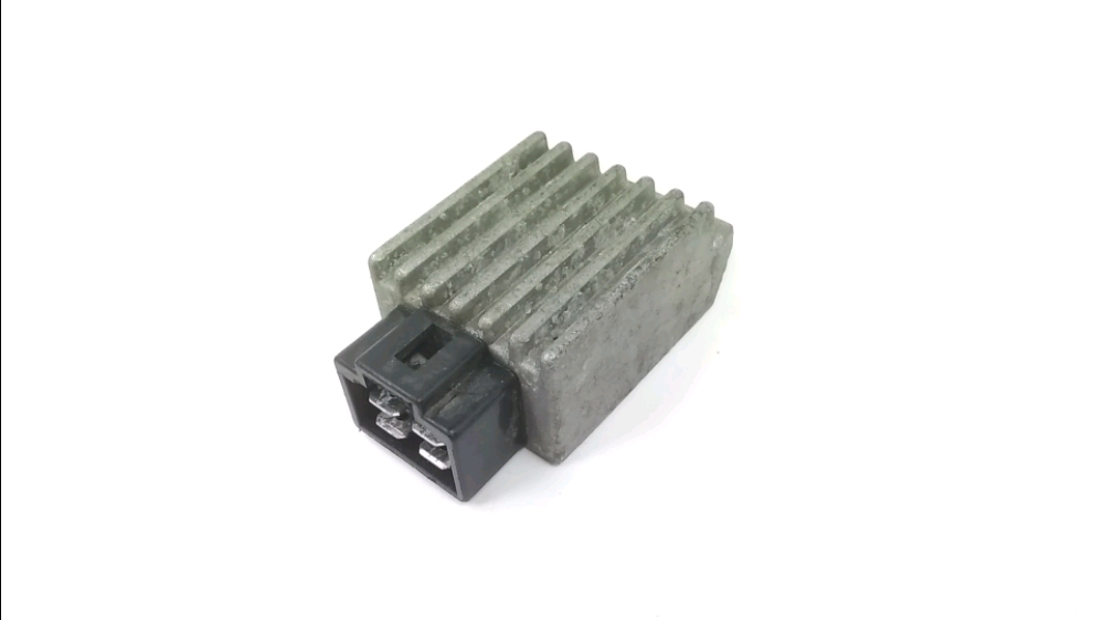 REGULATEUR DE TENSION