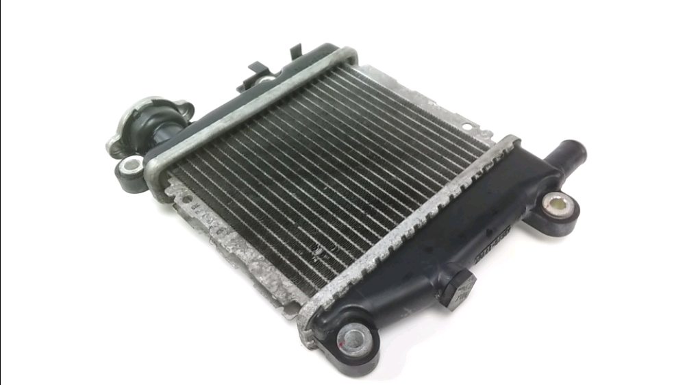 RADIATEUR EAU