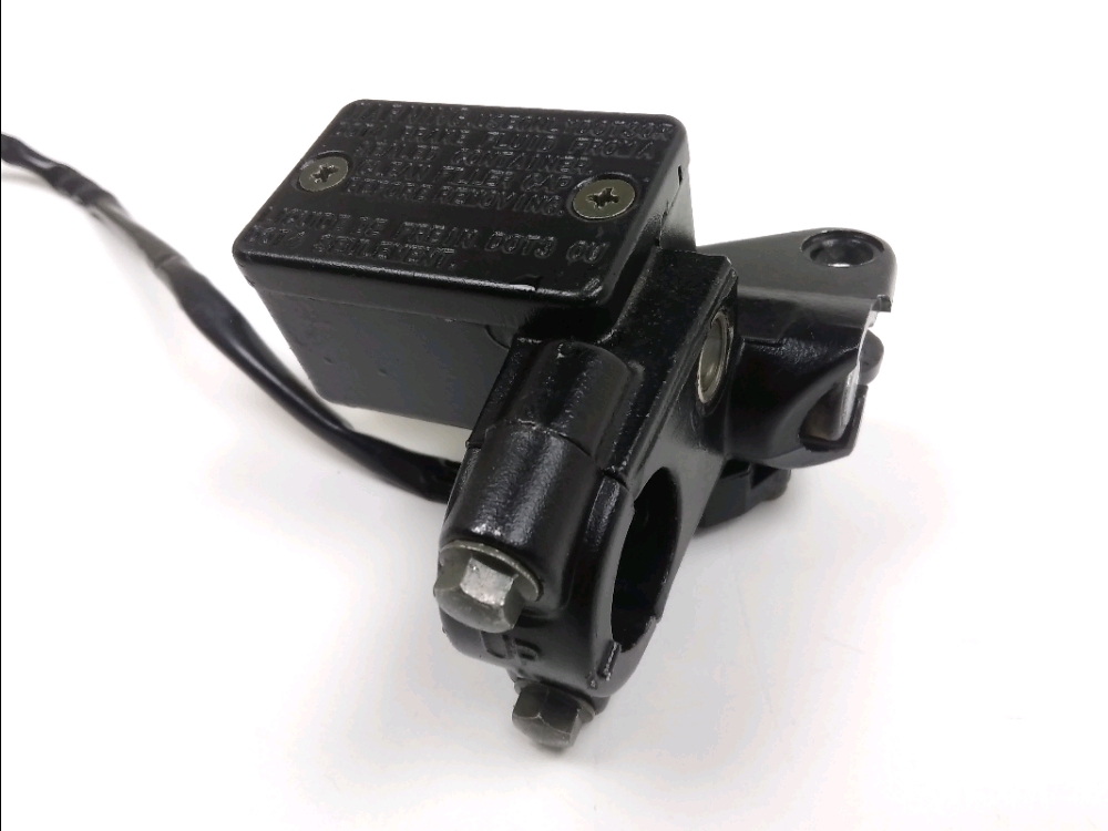 Maitre cylindre frein av complet