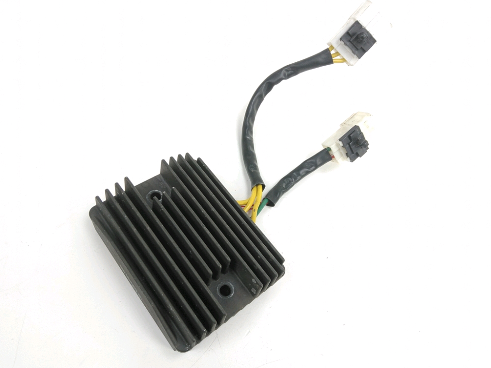 Regulateur de tension