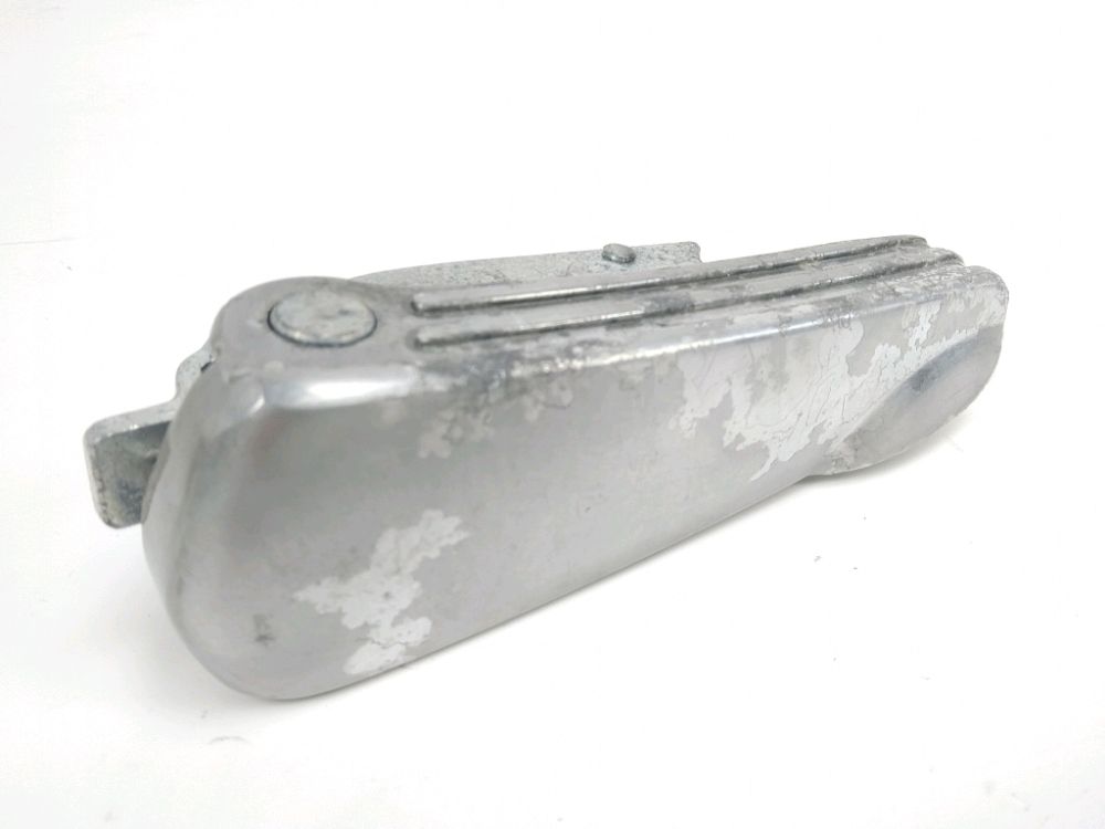 Repose pieds arriere gauche