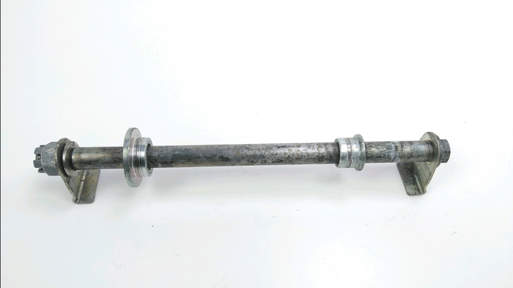 AXE DE ROUE ARRIERE