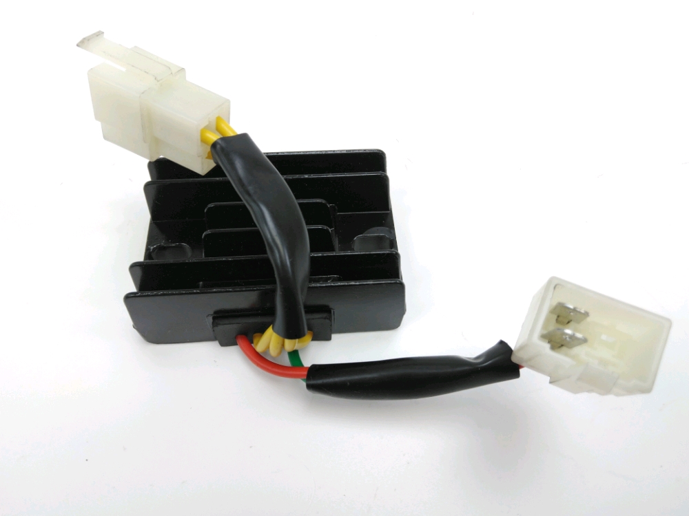 REGULATEUR DE TENSION